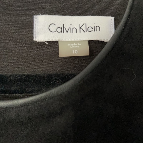 Calvin Klein Black Sleeveless Suede Stripes Sheath Dress Sz.10 originally $169 - Picture 4 of 8